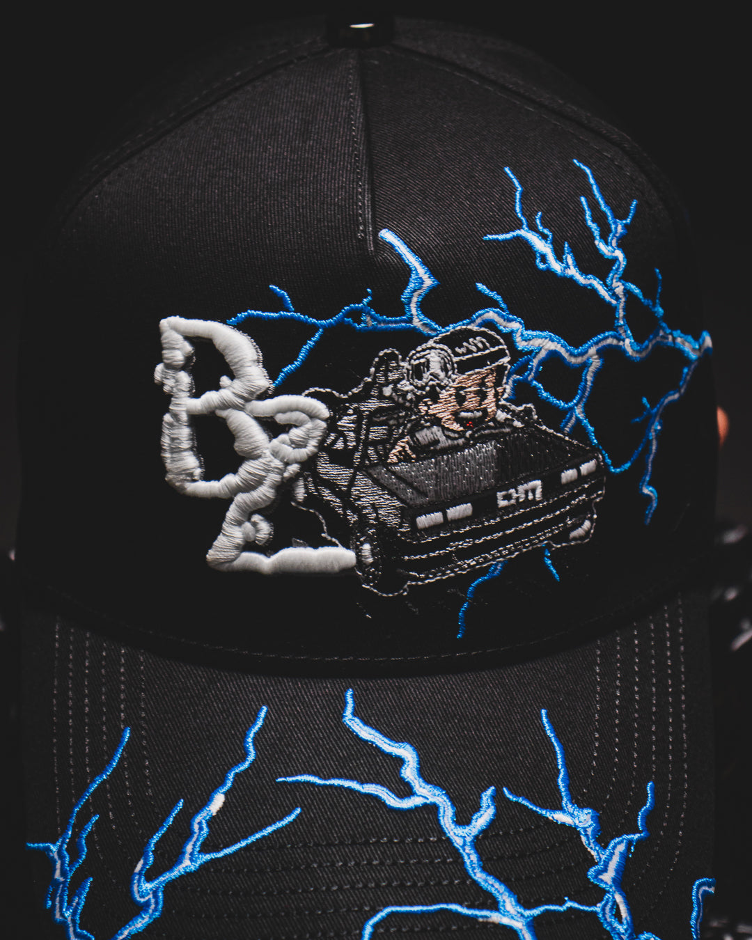 Gorra Baez x Oscar Maydon
