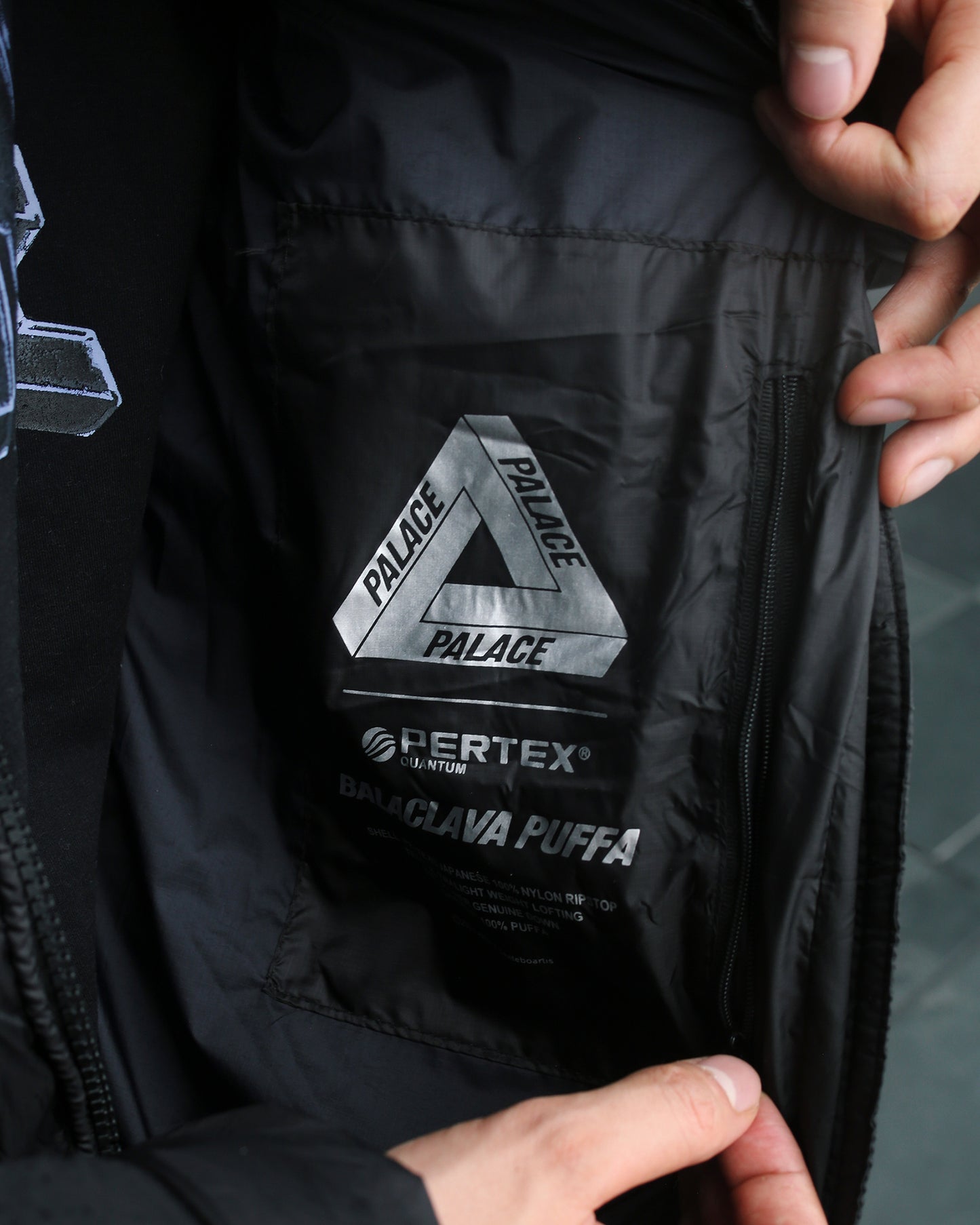 Chaqueta puffer + balaclava