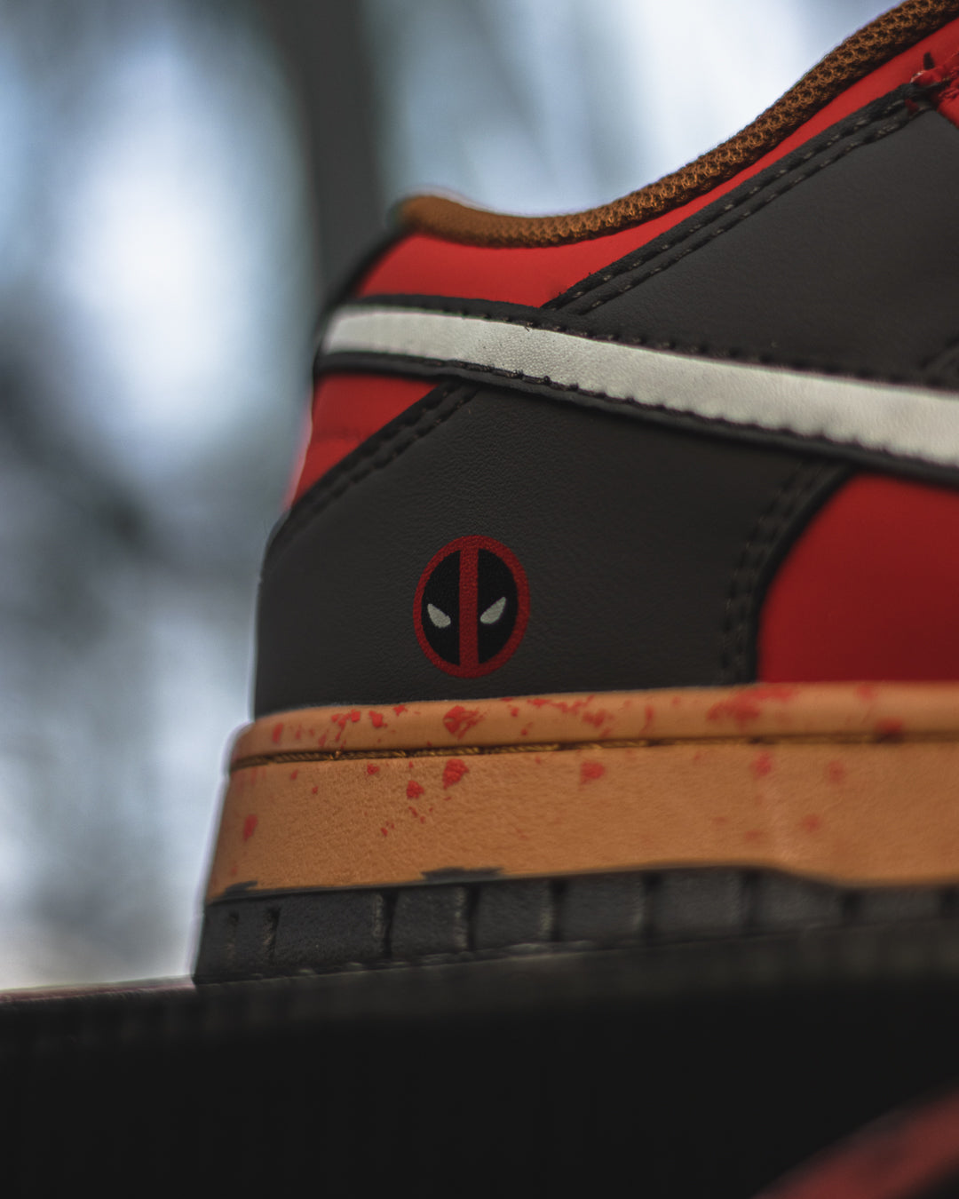 Nike sb dunk “DeadPool”