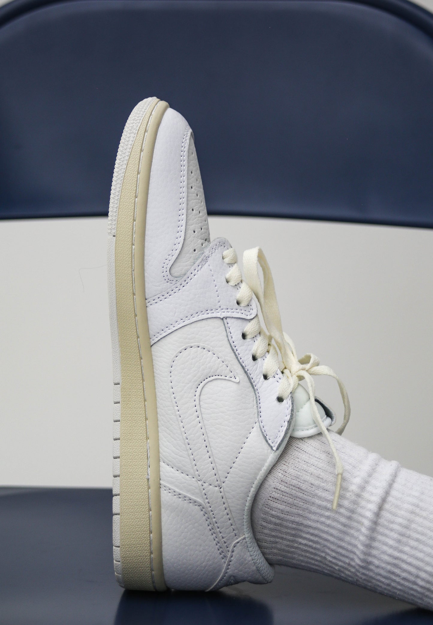 Nike air Jordan retro 1 low x travis scott