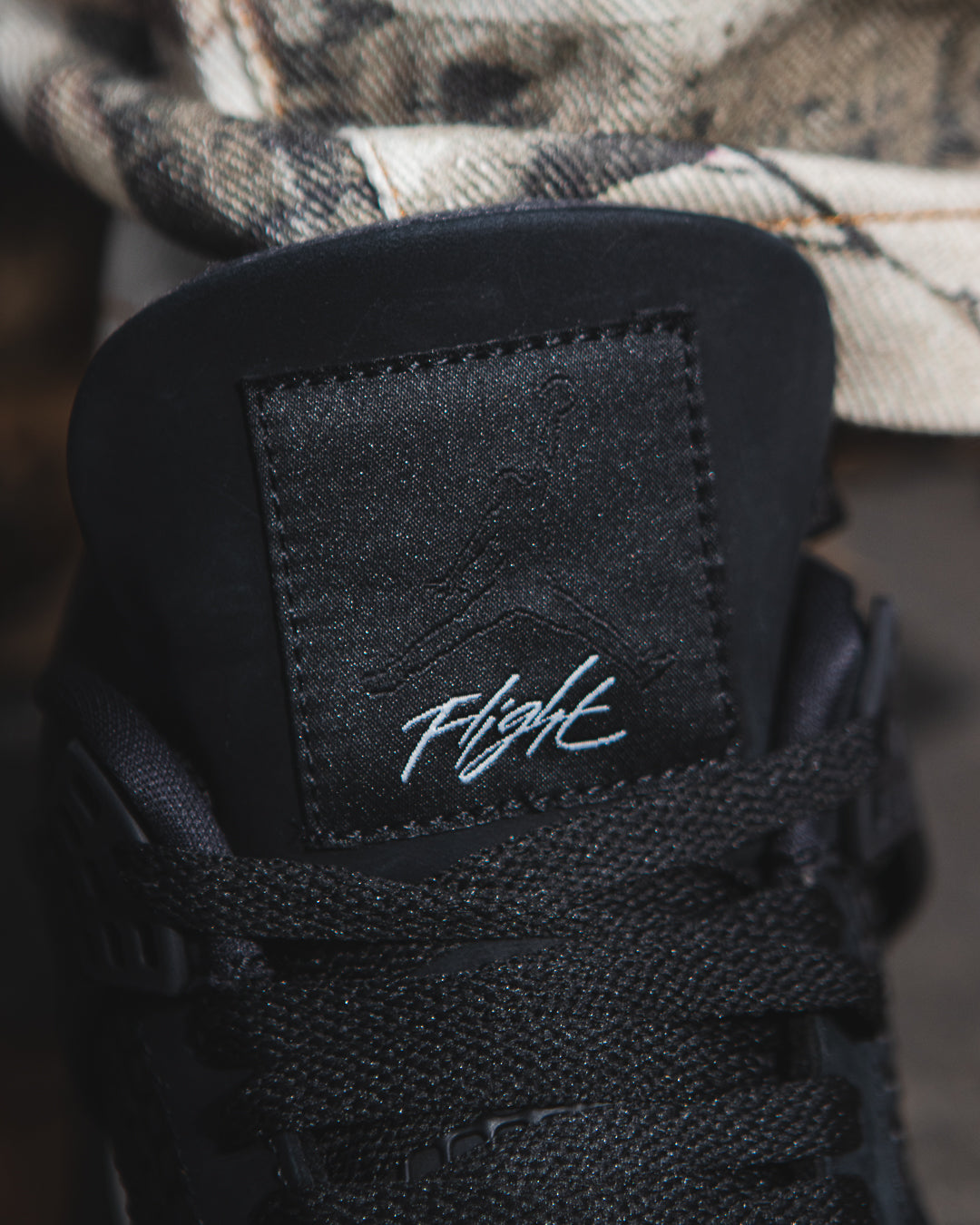 Air Jordan 4 Retro OG SP Nigel Sylvester Negro