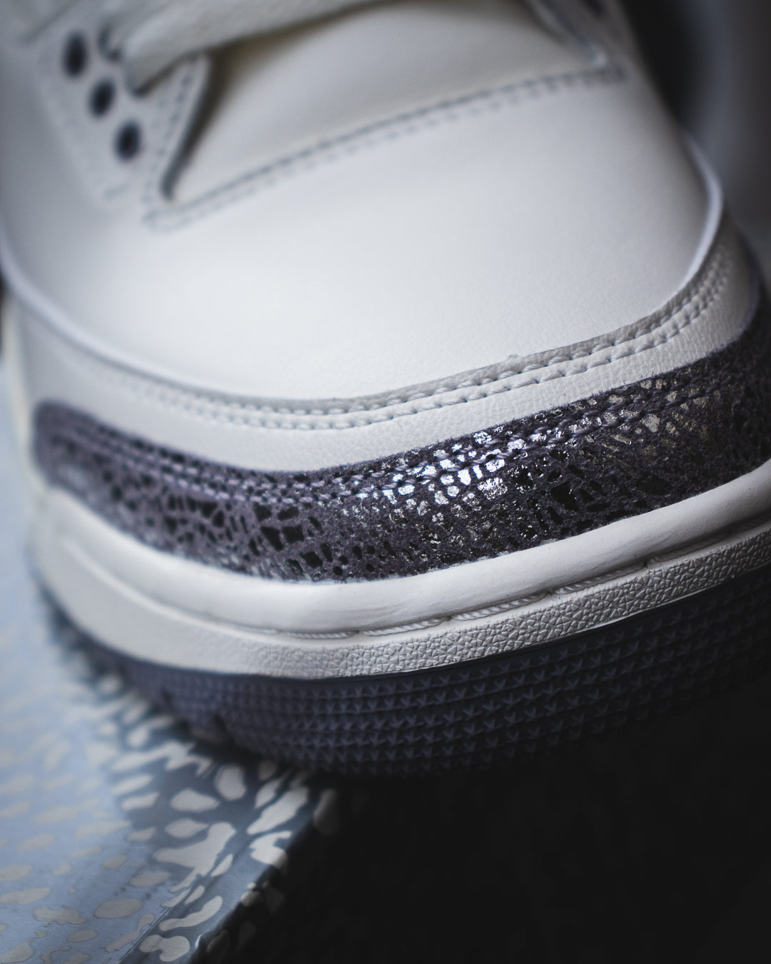 Air Jordan Retro 3 ‘ Sail Metallic Silver’