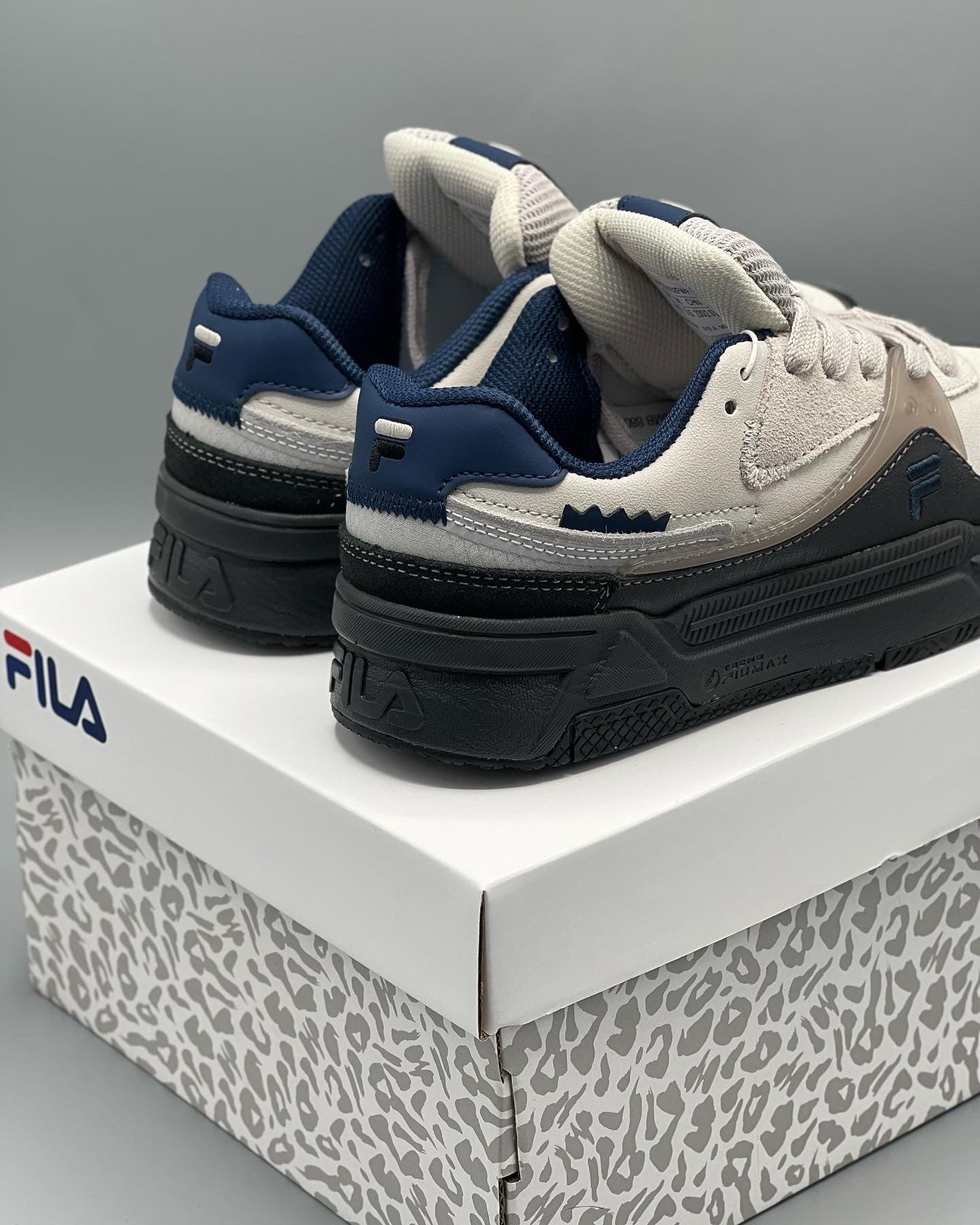 Fila Sneakers