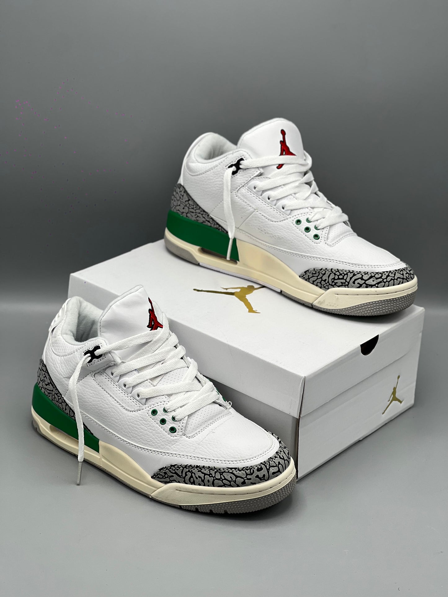 Air jordan retro 3 lucky green