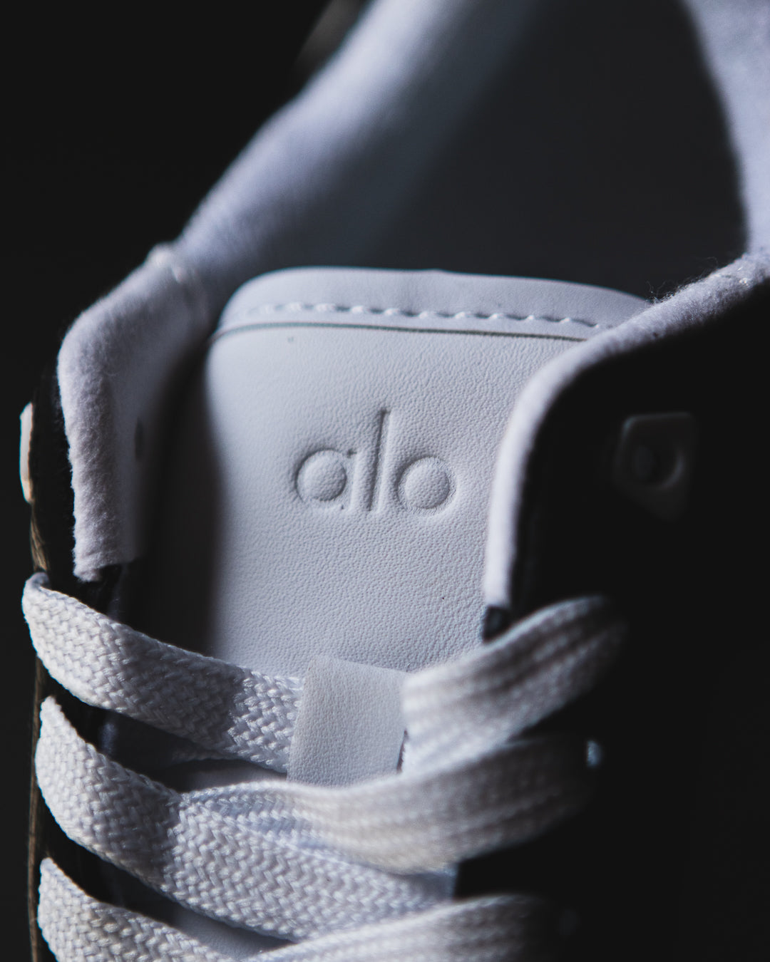 Alo