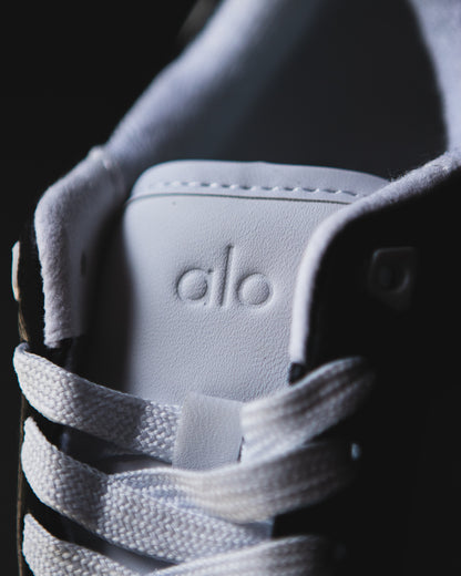 Alo