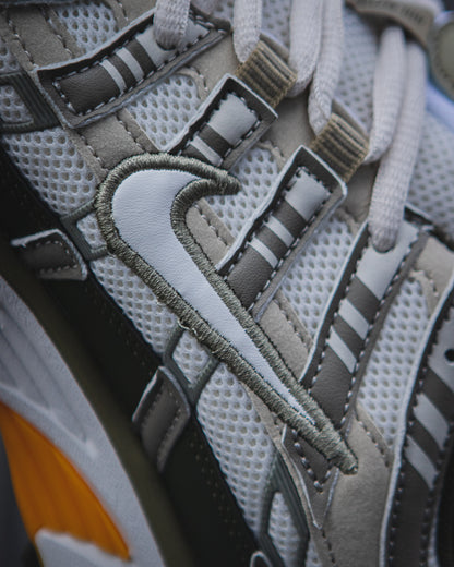 Nike p-6000