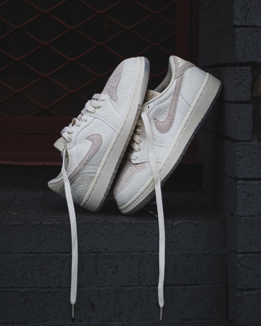 Air jordan retro 1 low