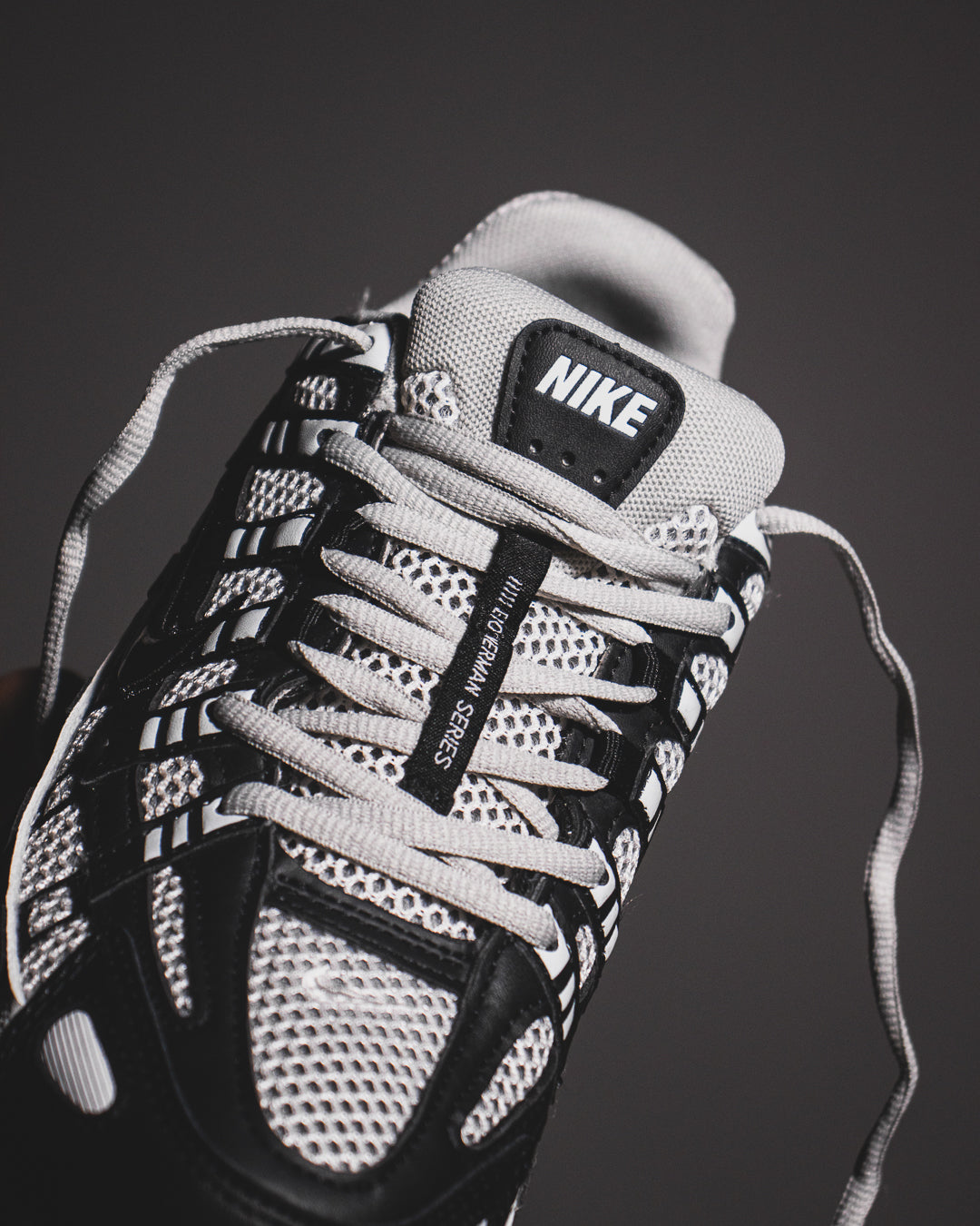 Nike p-6000