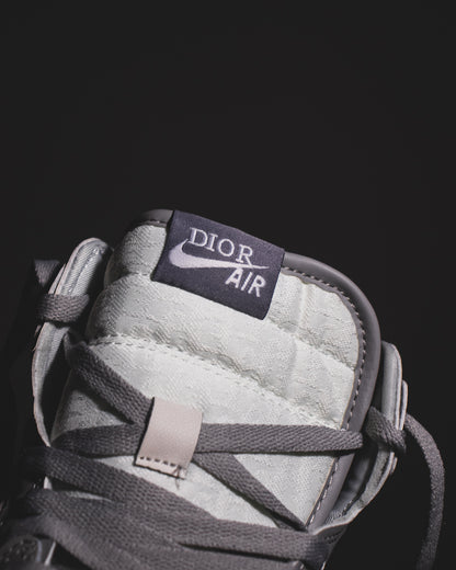 Air Jordan Retro 1 x Dior