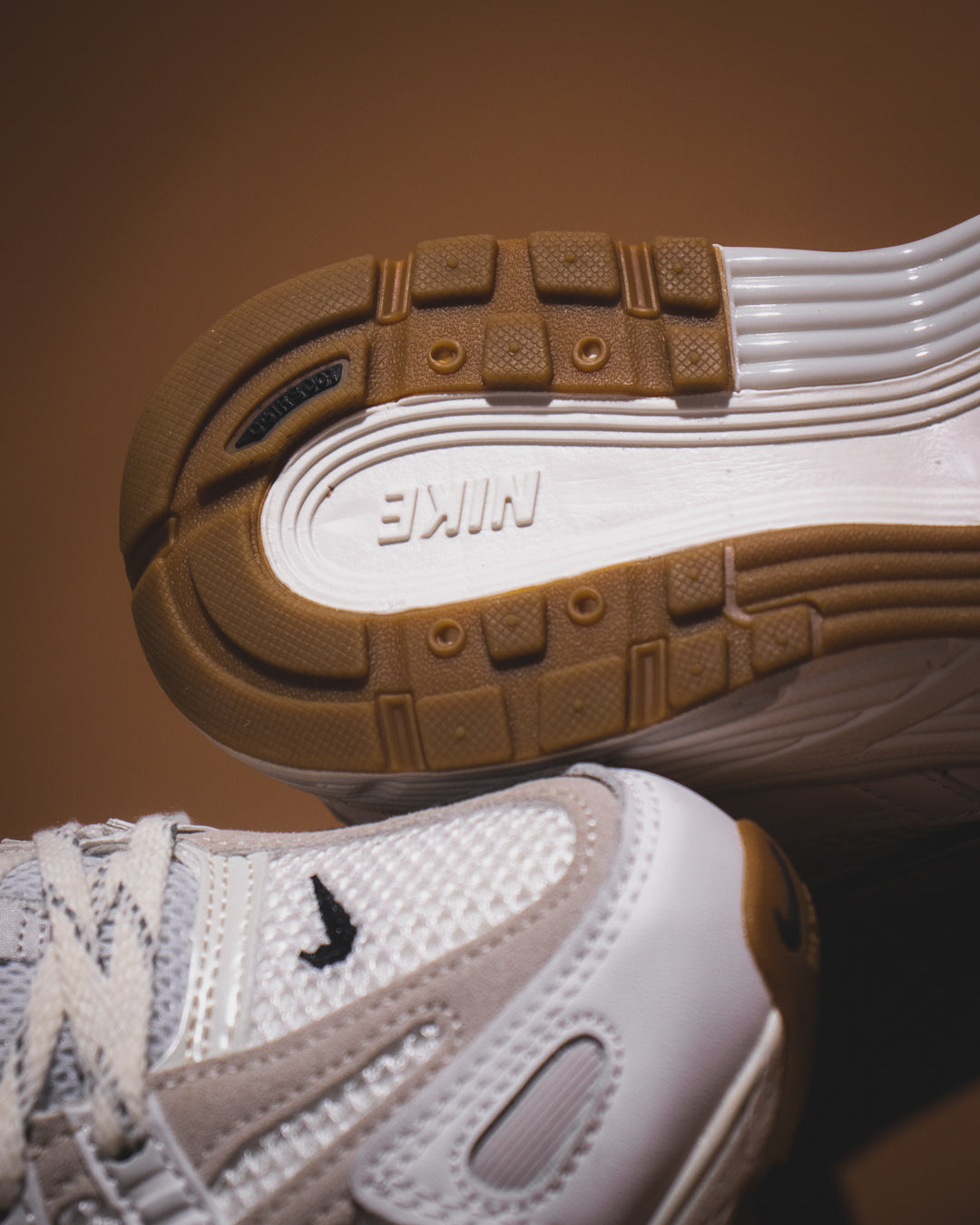 Nike p-6000