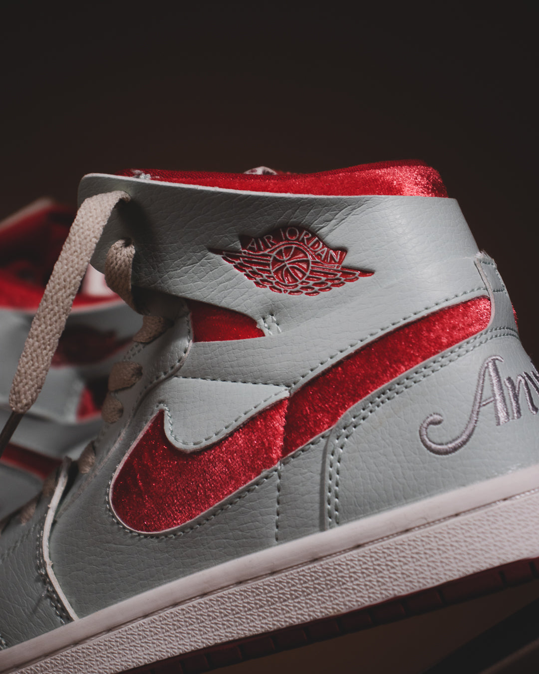 Air Jordan Retro 1 High