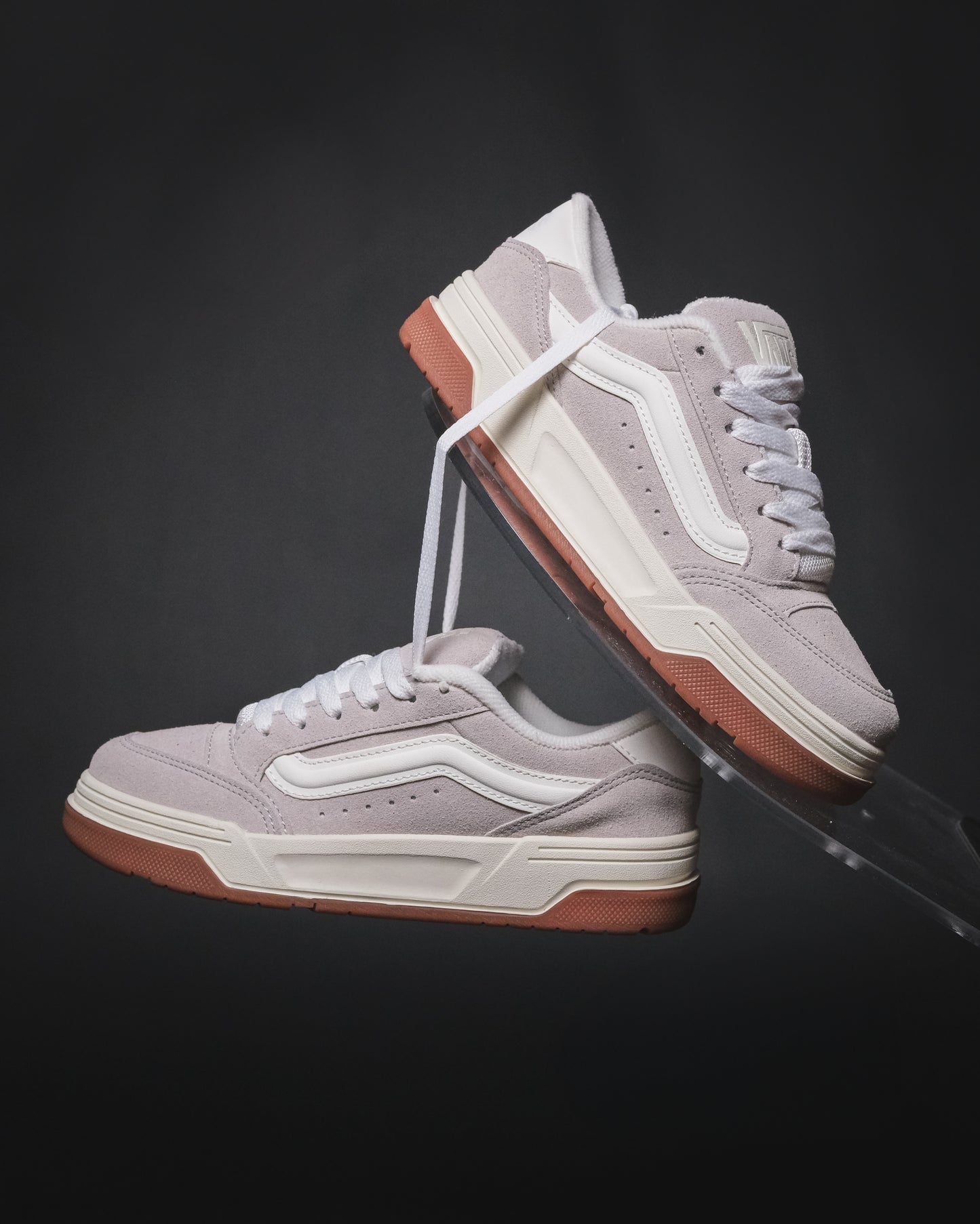 Vans hylane
