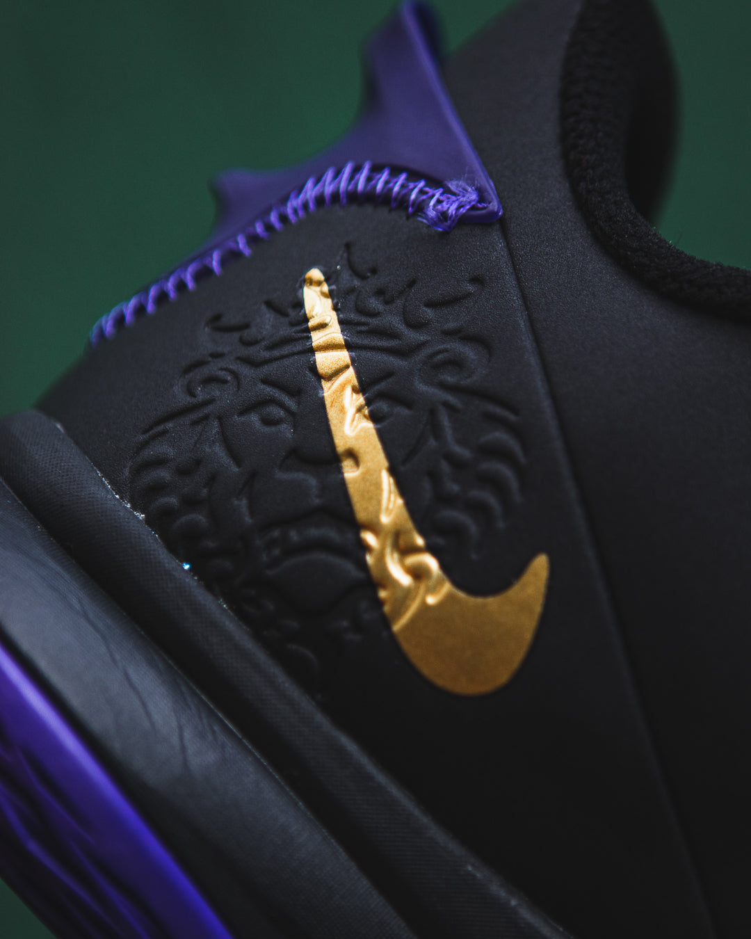 Nike Lebron Witness V