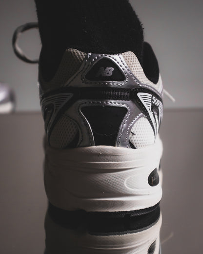 New Balance 509