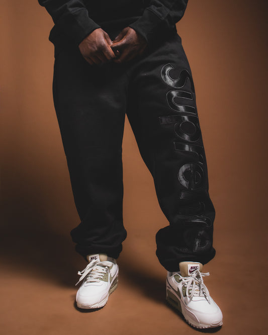 Pantalon Supreme Satin Appliqué
