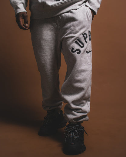 Pantalon Supreme x Nike Arc