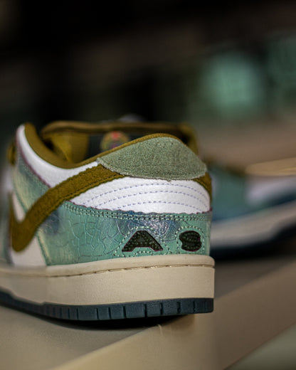 Nike sb x Alexis sablone “chameleon”