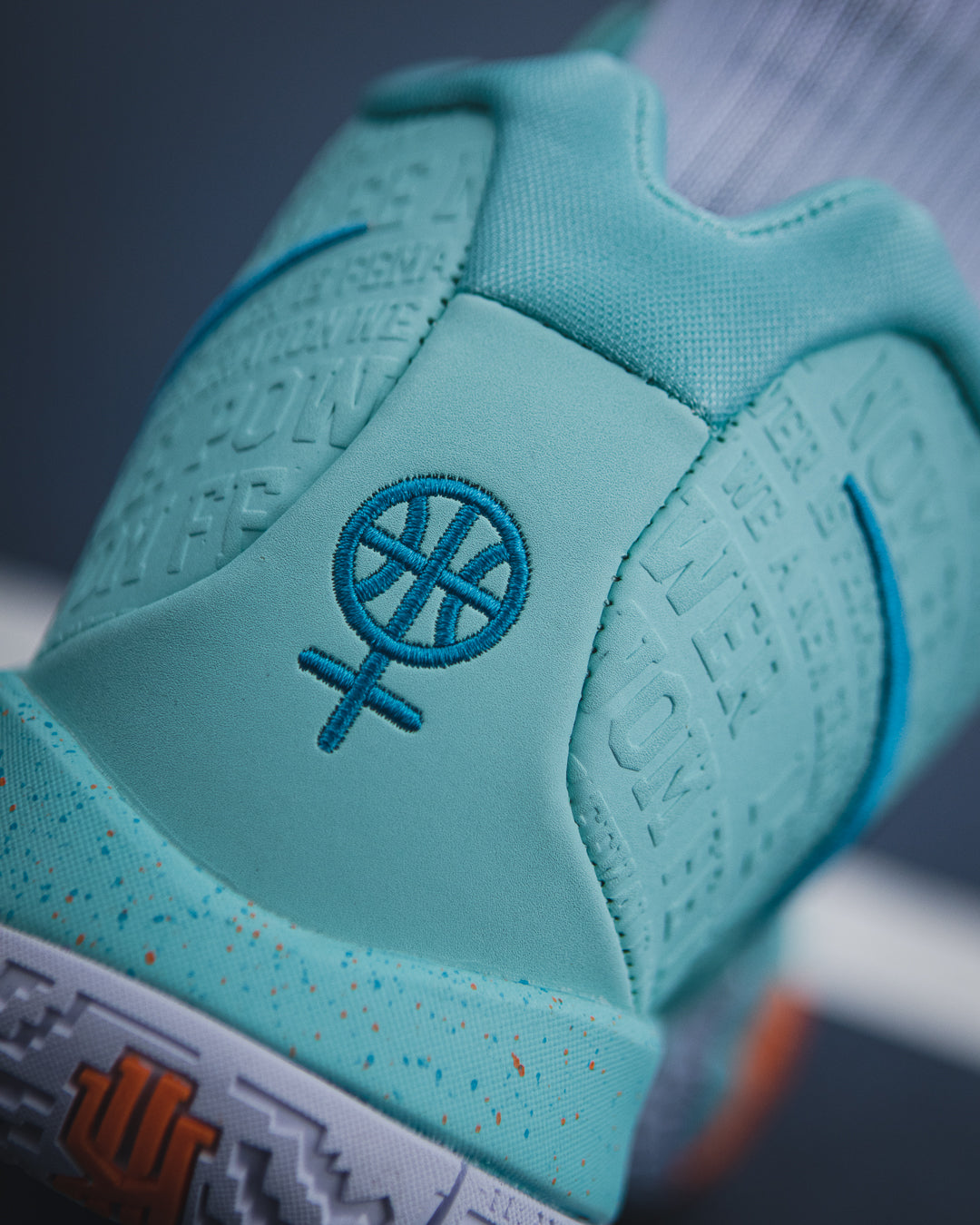 Nike Kyrie 4 'Power is Female'