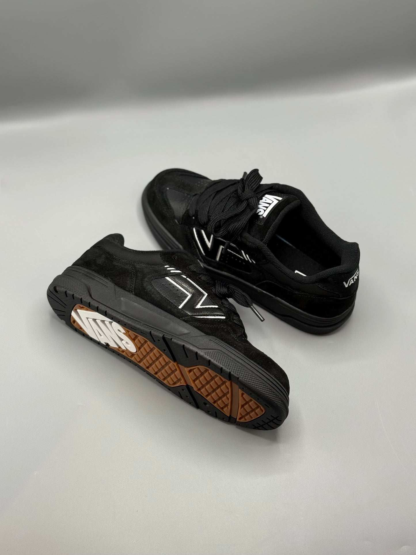 Vans upland