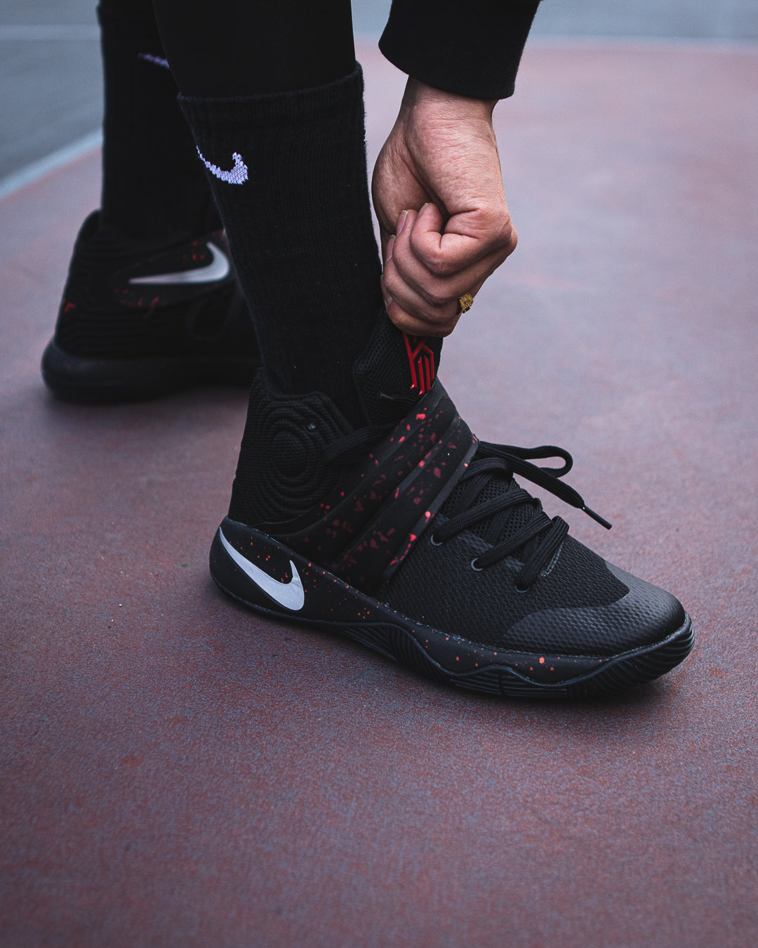 Nike Kyrie 2 'Bright Crimson'