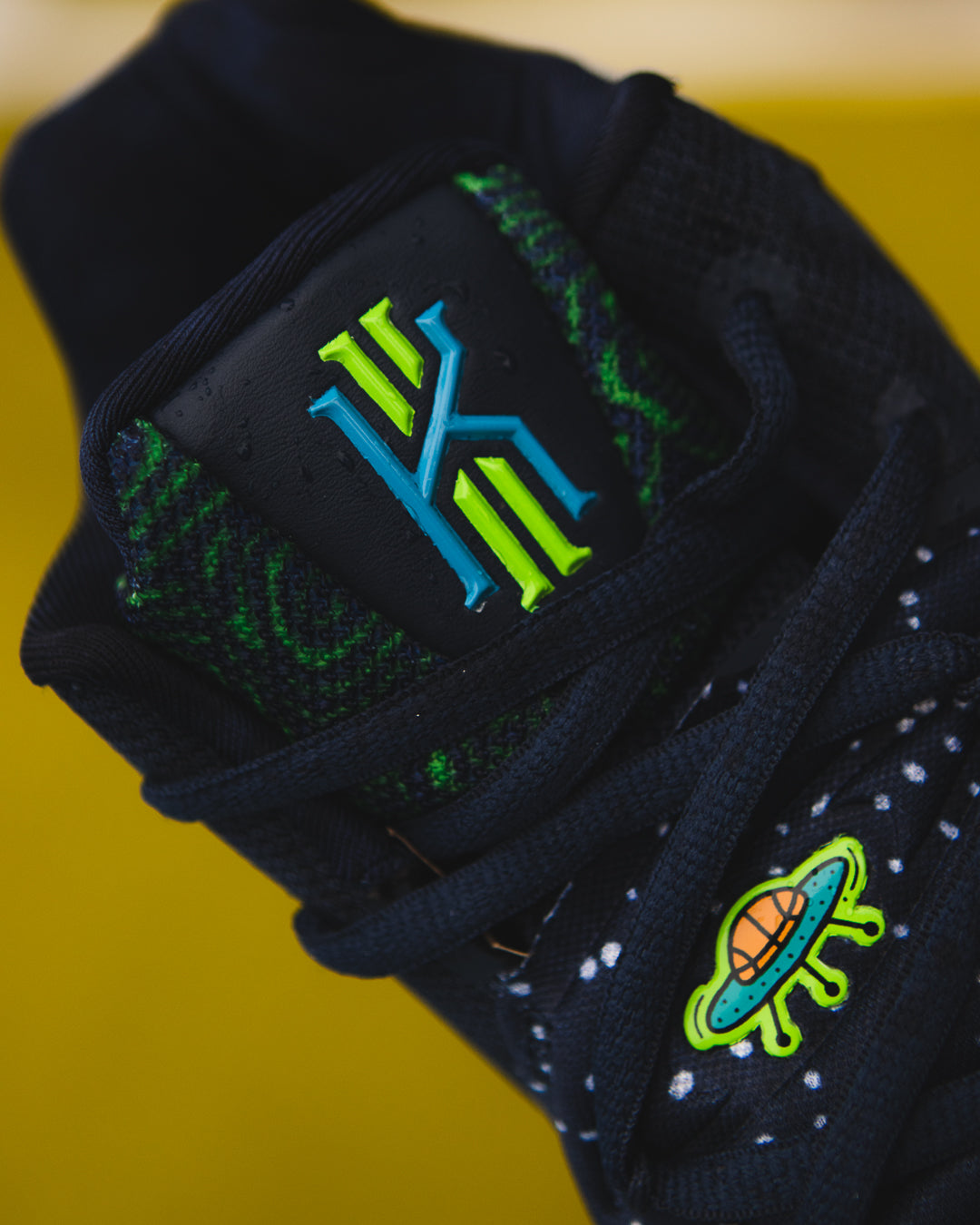 Nike Kyrie 5 'UFO'