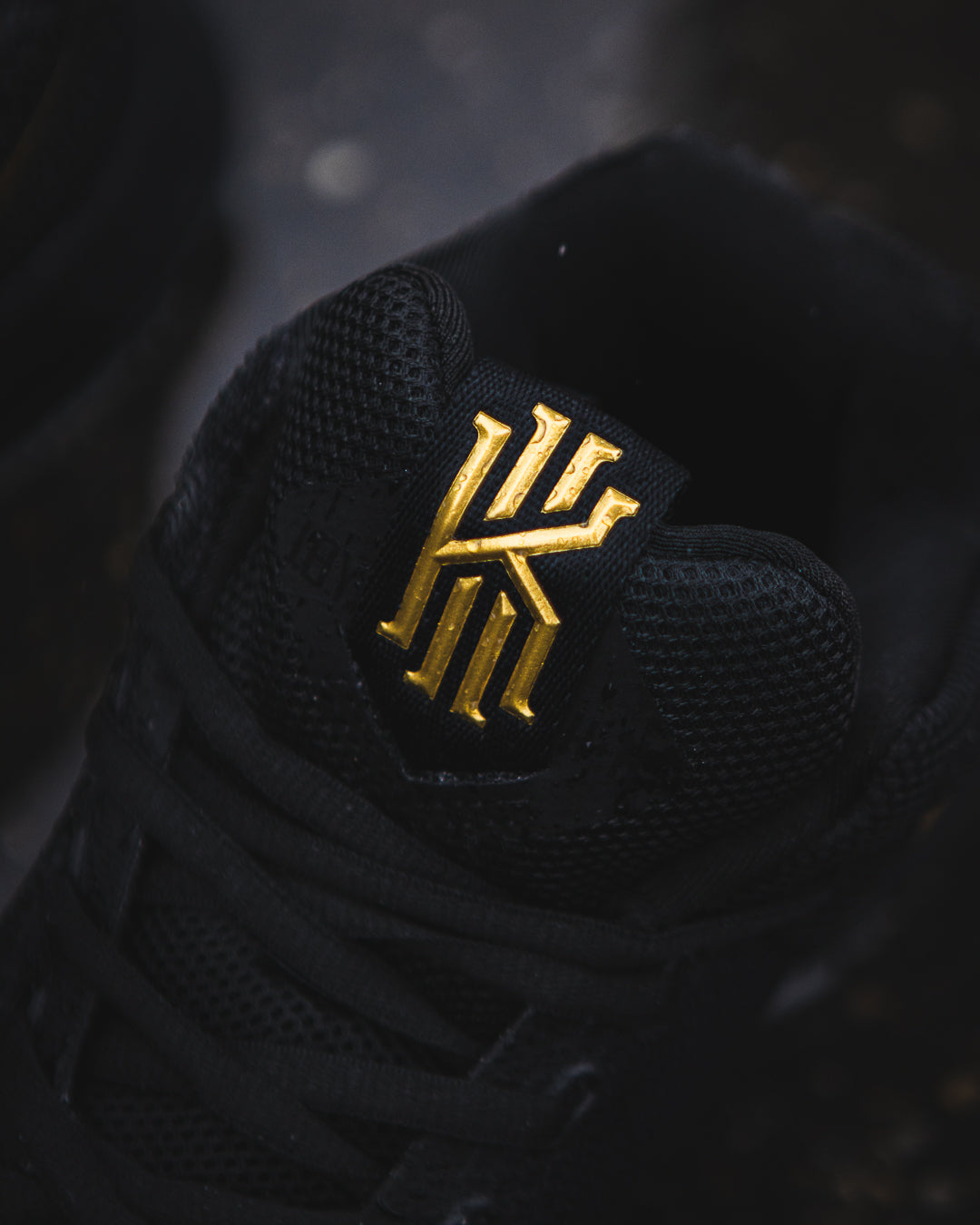 Nike Kyrie 3 Irving Gold