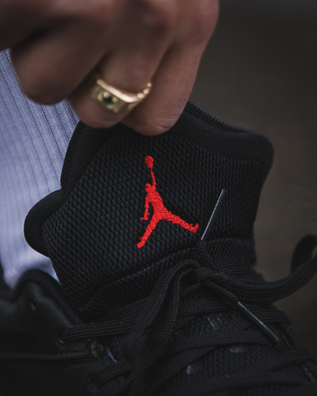 Jordan Zion 4 Black White