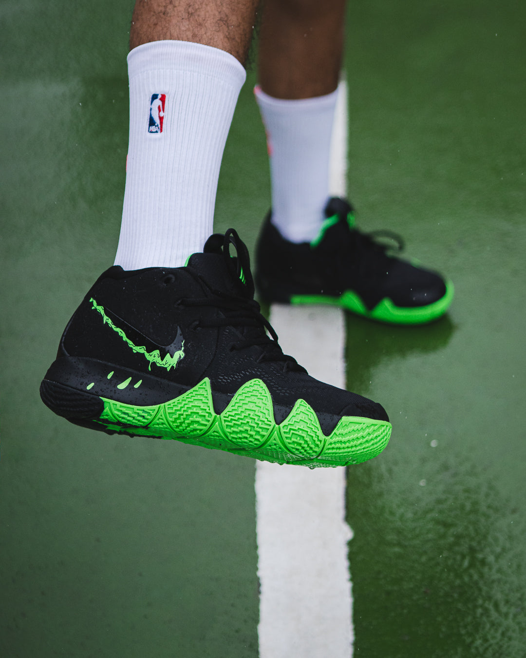 Nike Kyrie 4 'Halloween'