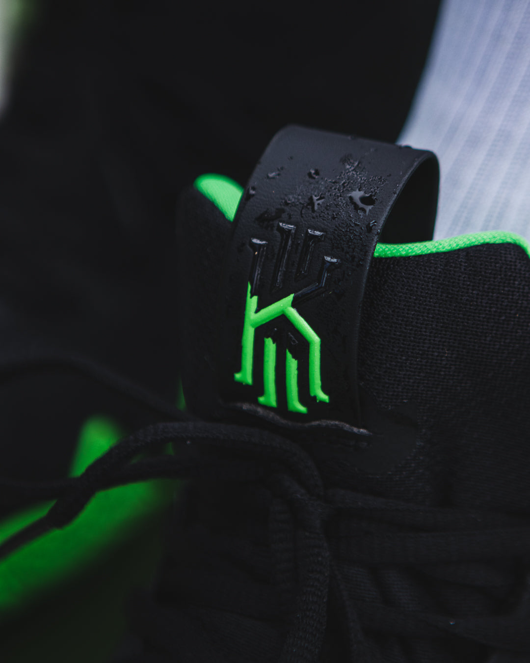 Nike Kyrie 4 'Halloween'