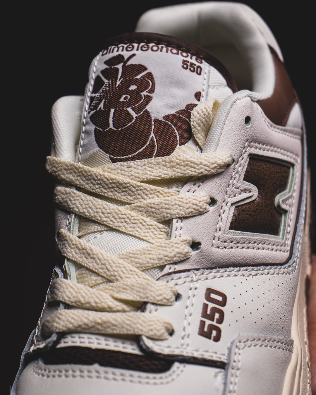 New Balance 550