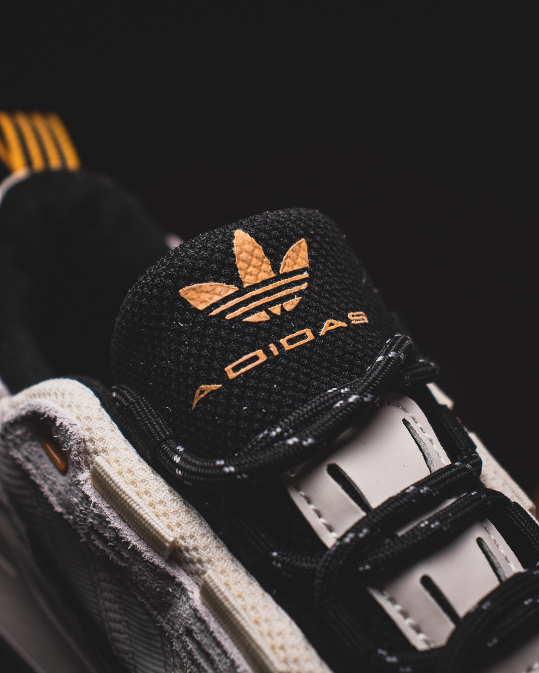 Adidas Originals ADI2000
