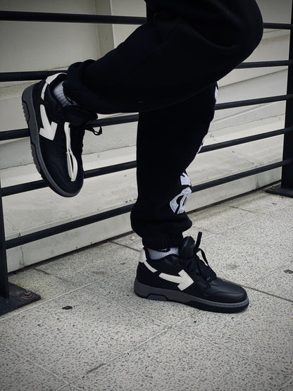 Off White out of office