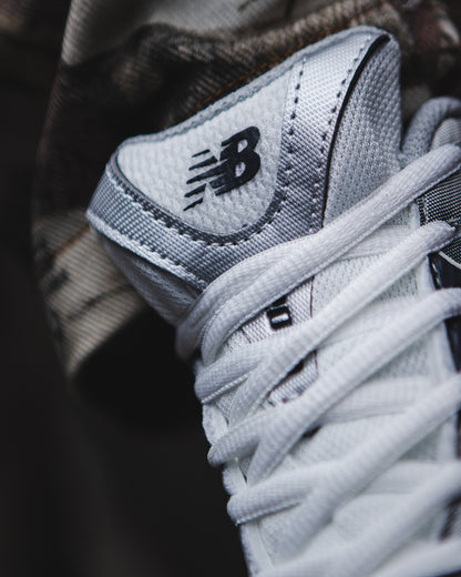 New balance 2000