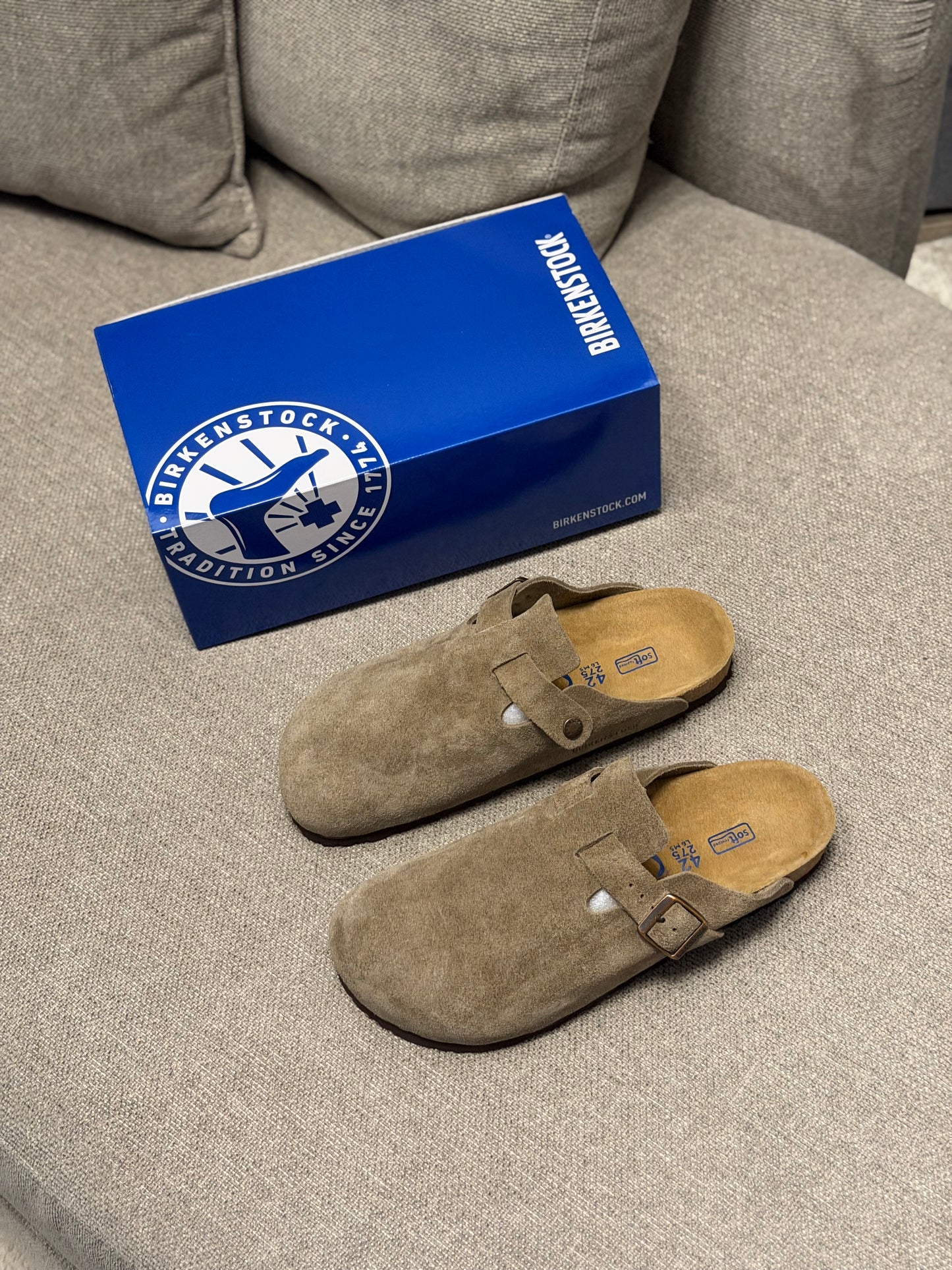 BIRKENSTOCK