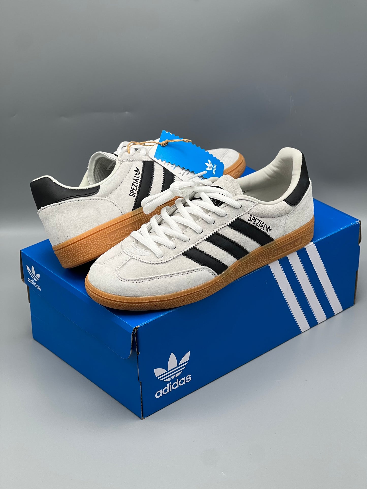 Adidas spezial