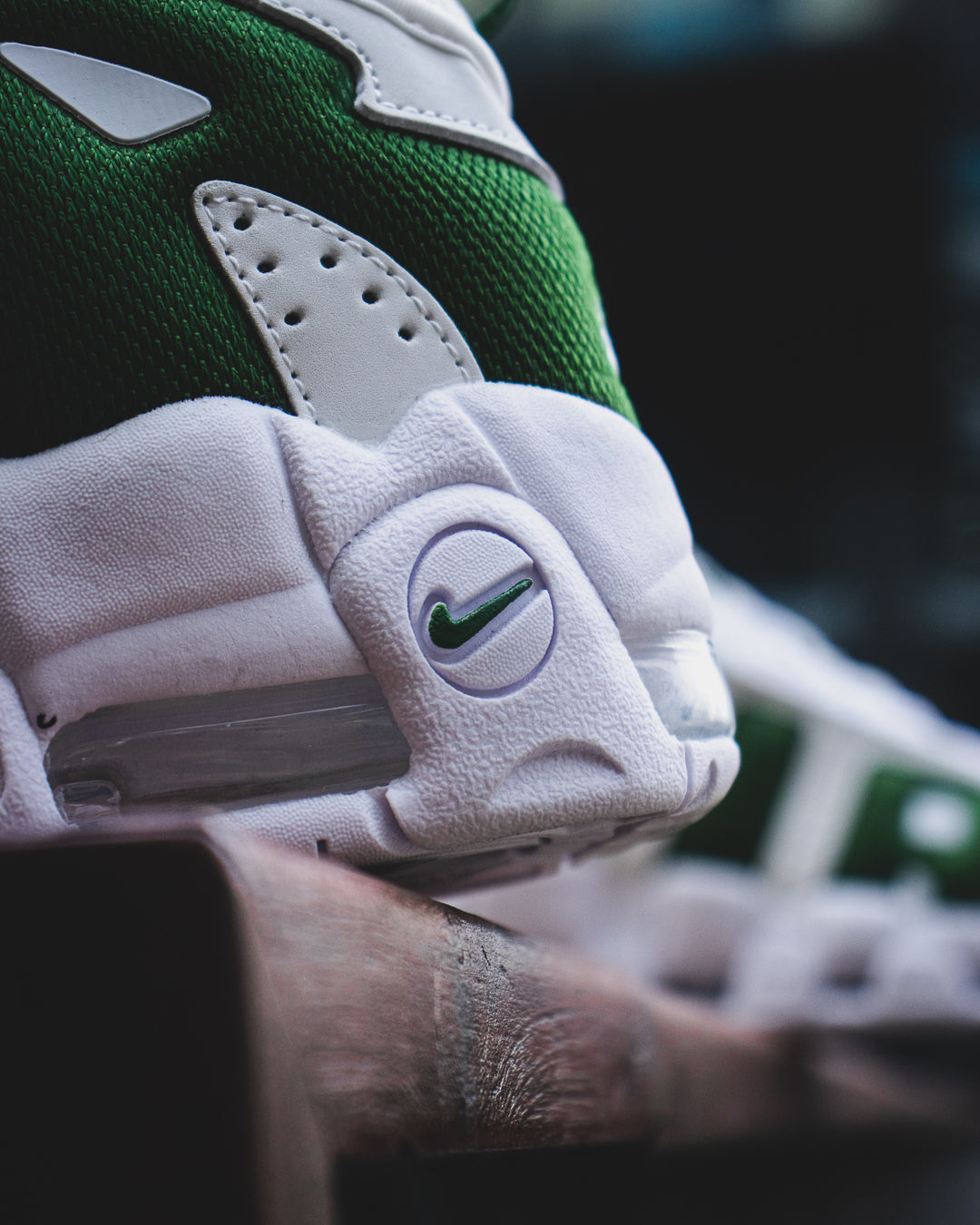 Air more uptempo low