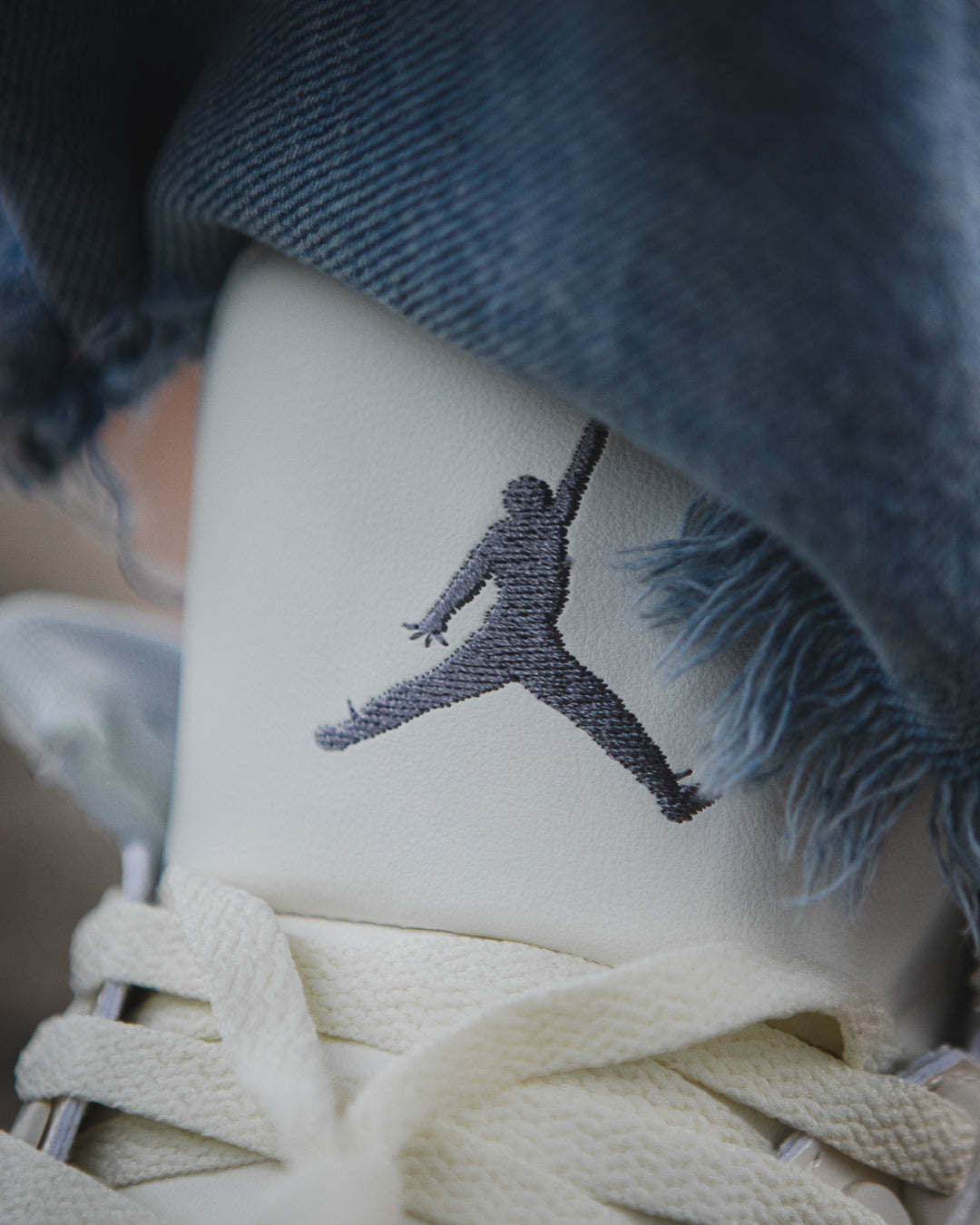 Air Jordan Retro 3 ‘ Sail Metallic Silver’