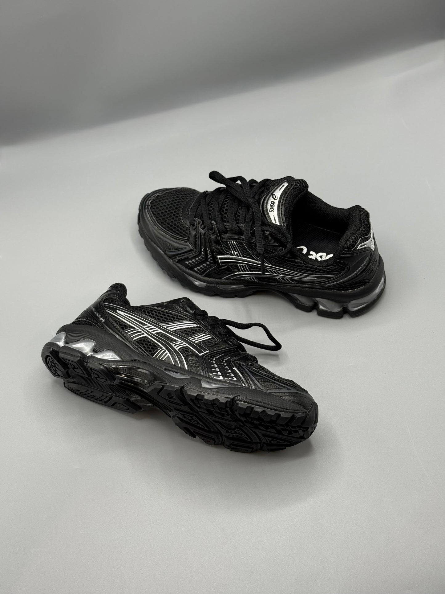 ASICS Gel kayano 14