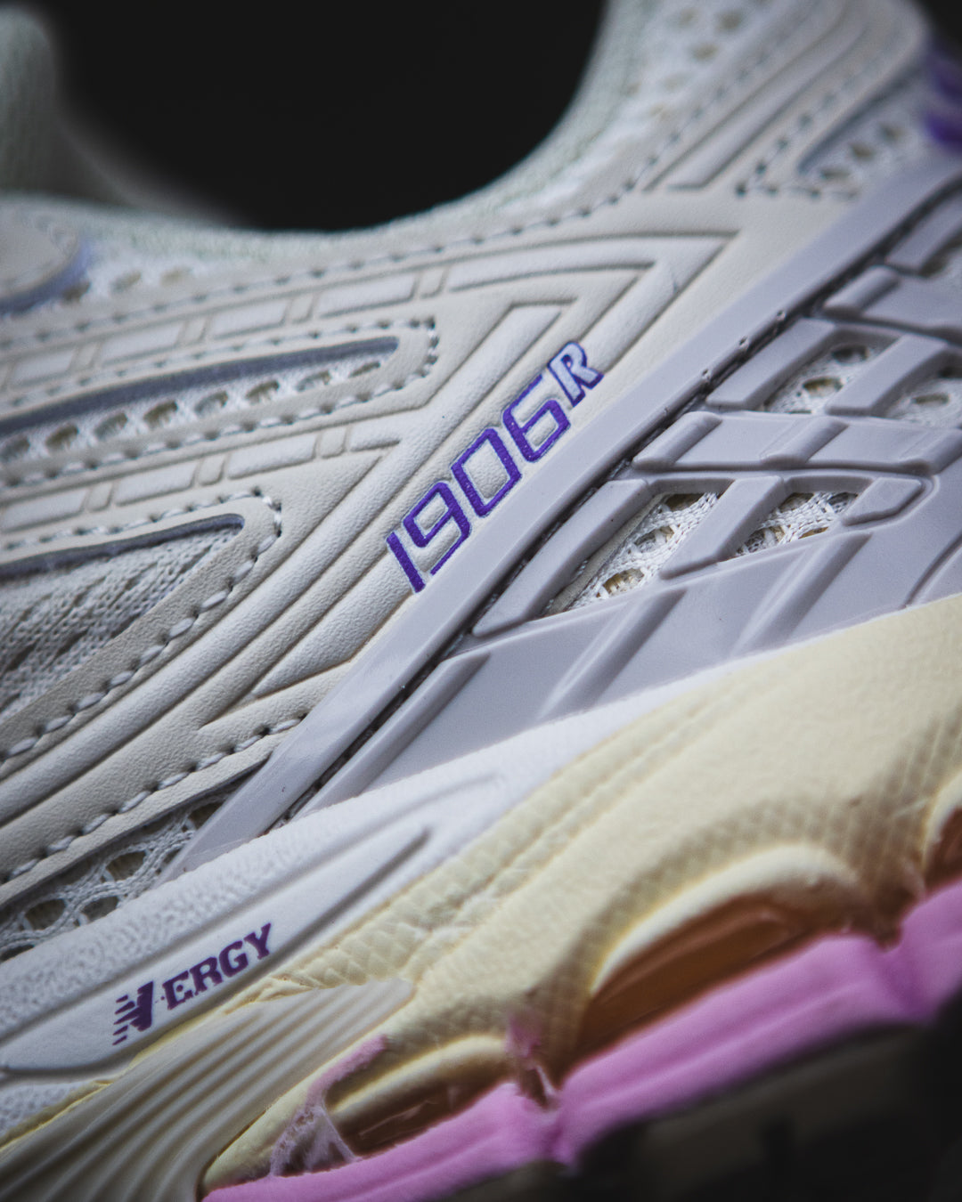 New balance 1906 R
