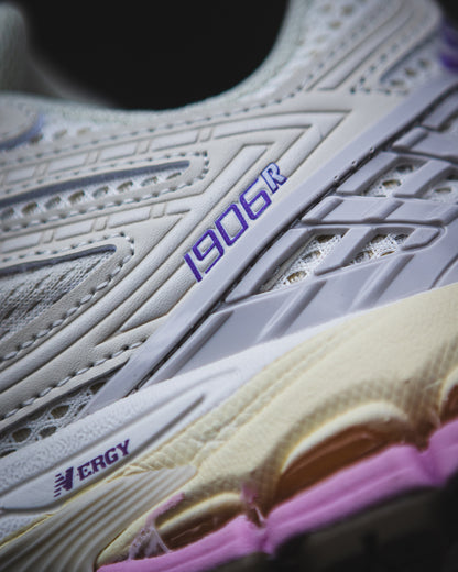 New balance 1906 R