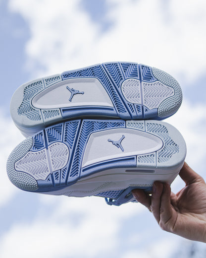 Air Jordan 4 Aluminum