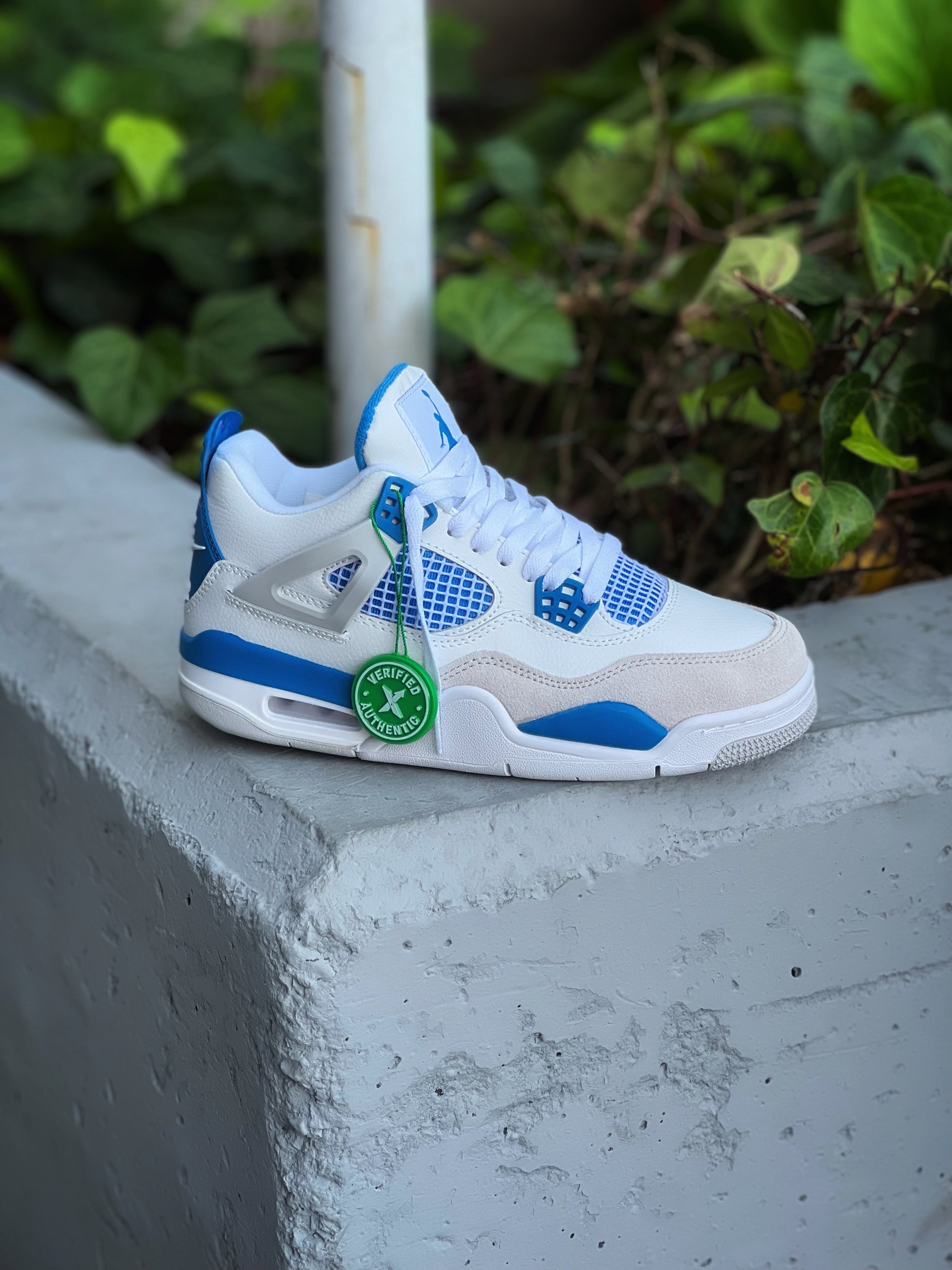 Air jordan retro “military blue” - Main Image