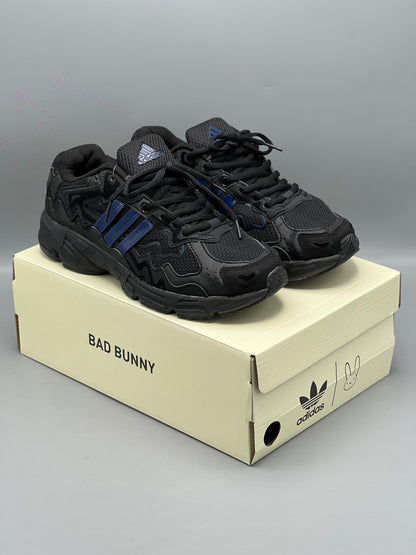 Adidas Response CL Triple Black de Bad Bunny