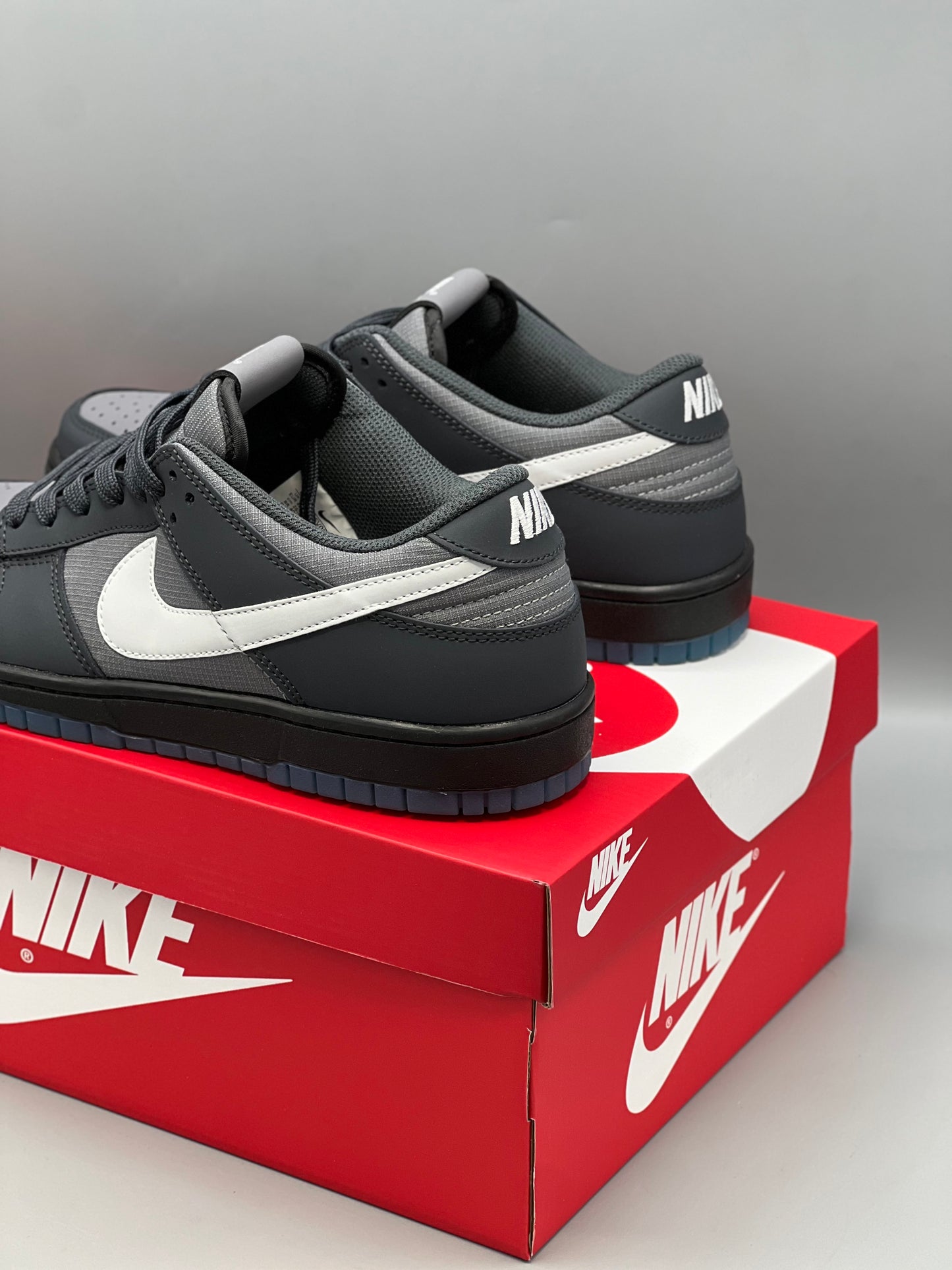 Nike dunk low “Anthracite”