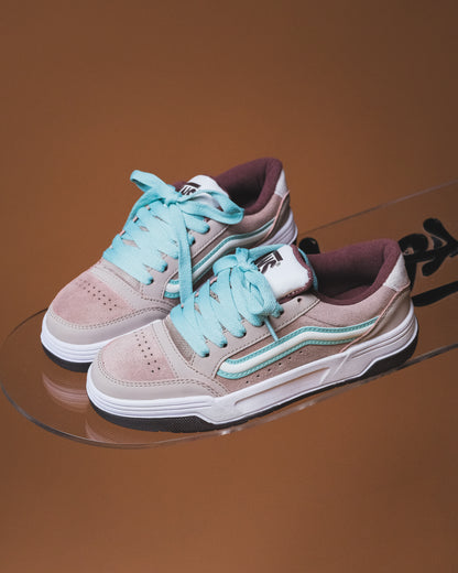 Vans hylane