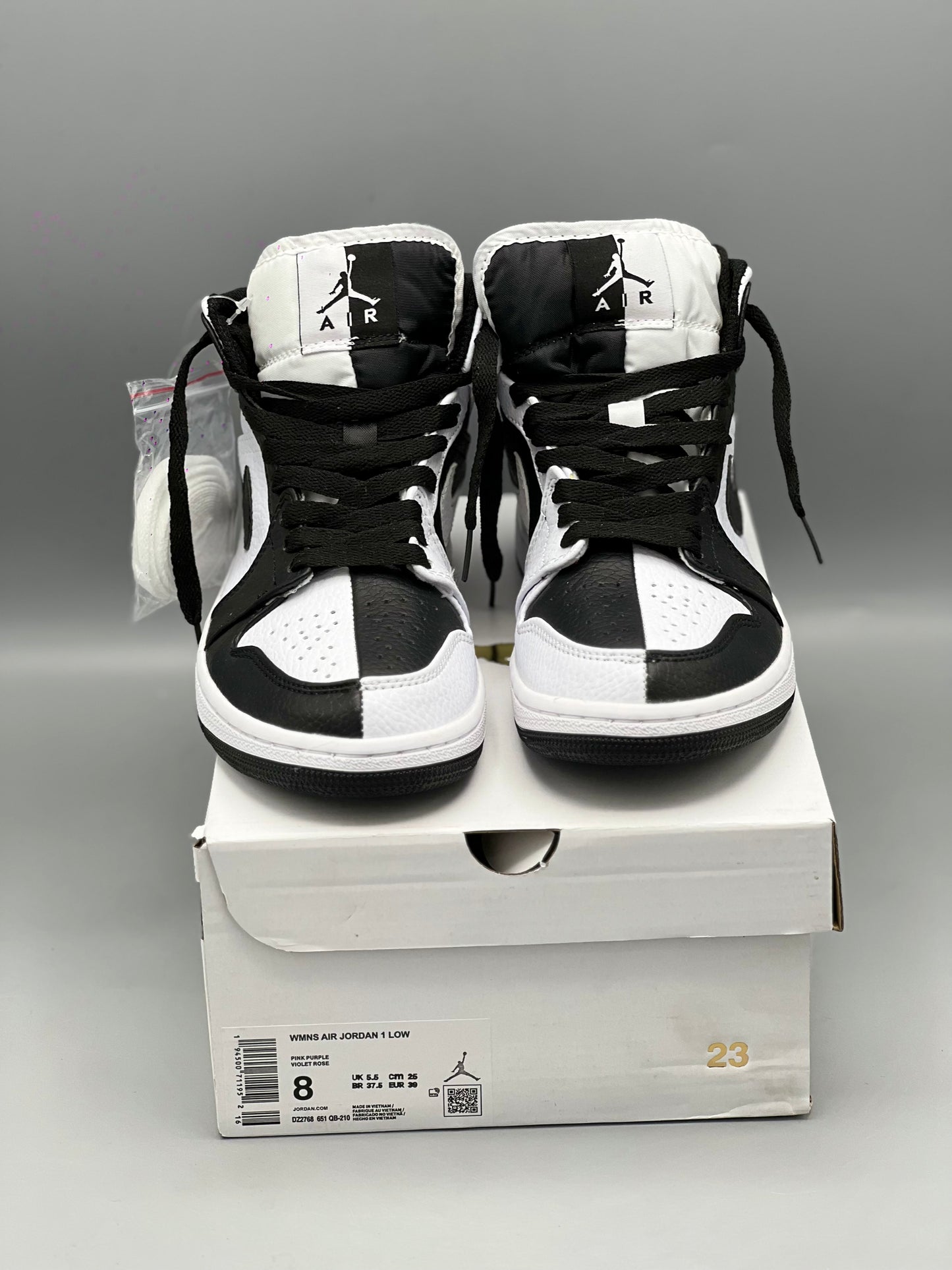 Jordan retro 1 high