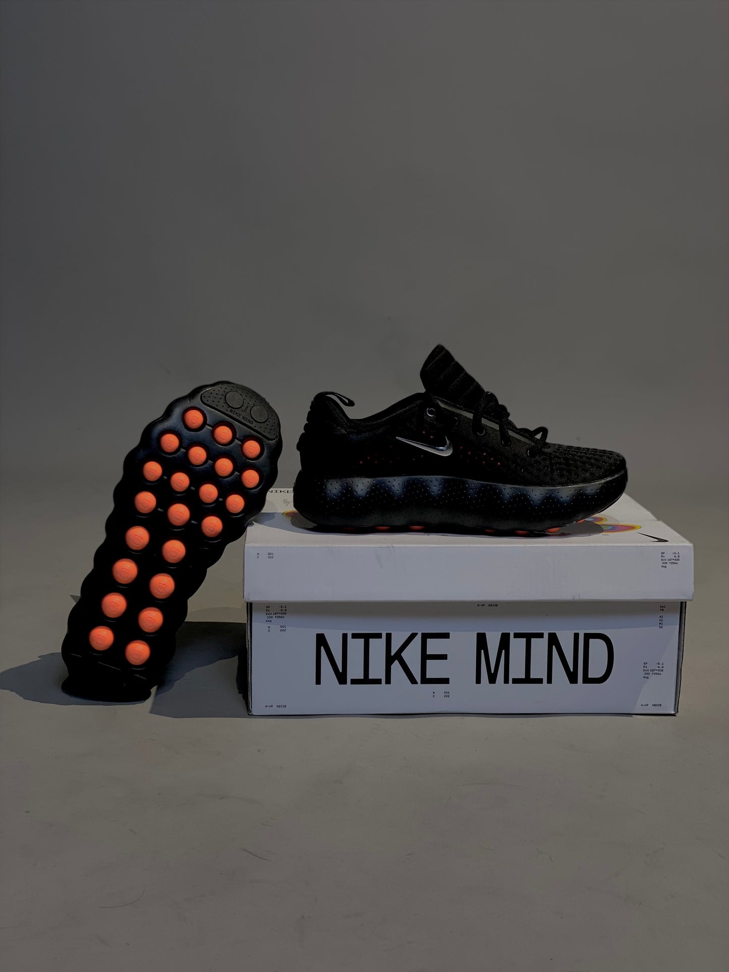 Nike mind 002