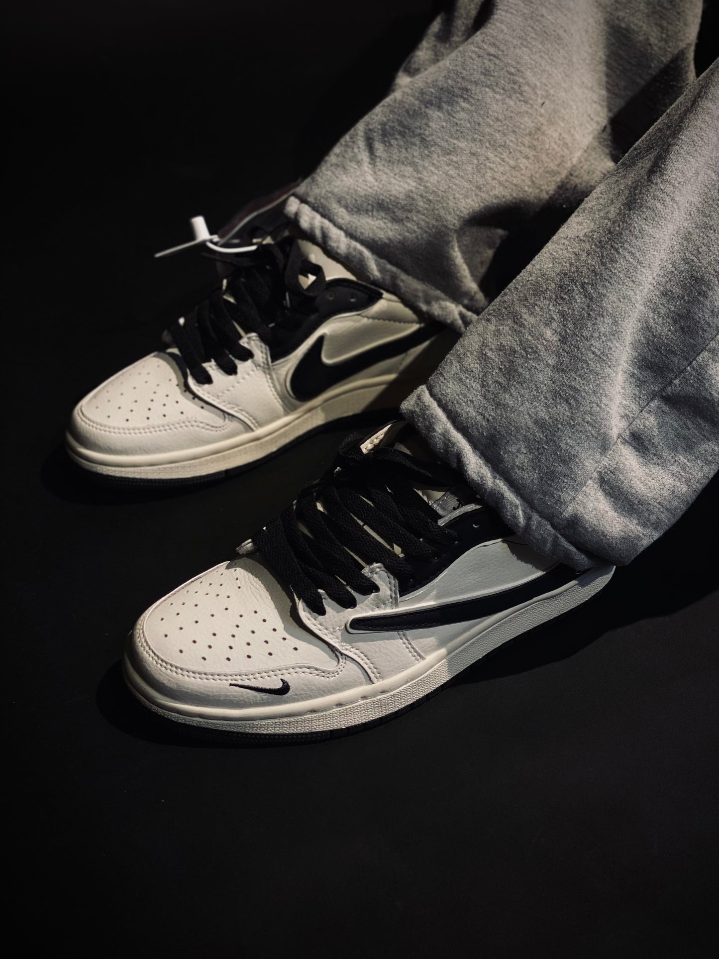 Air Jordan retro 1 low x stussy