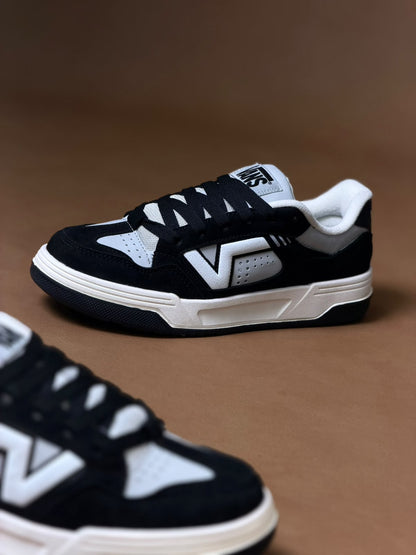 Vans Upland Grey/Black